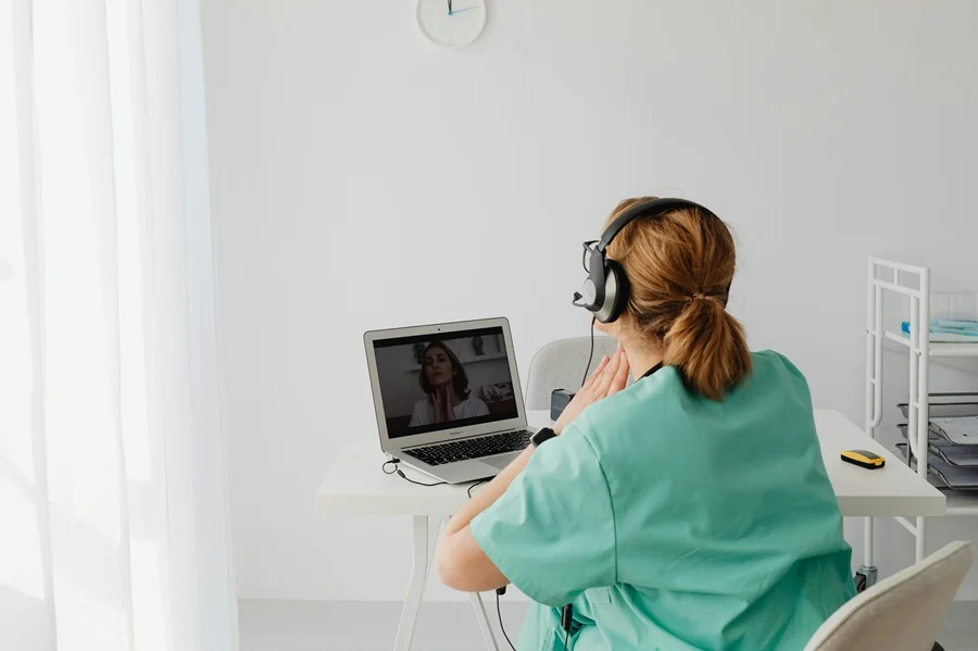 Trabajo freelance y servicios digitales en USA