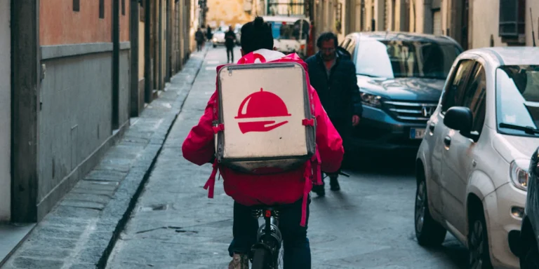 Trabajar en apps de delivery en USA